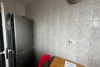 Apartament cu 2 camere semidecomandat, mobilat în Titan - 9