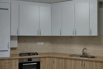 Apartament cu 2 camere decomandat în Lipovei