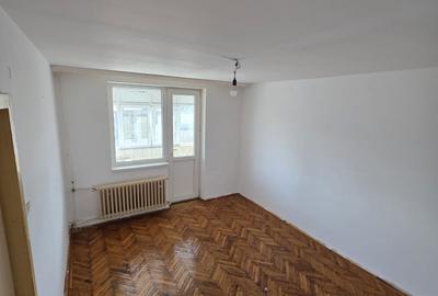 Apartament cu 2 camere decomandat în Palazu Mare - 5