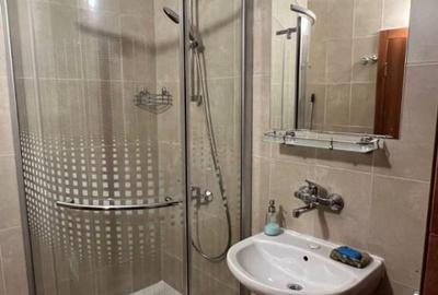 Apartament cu 2 camere decomandat în Centrul Civic