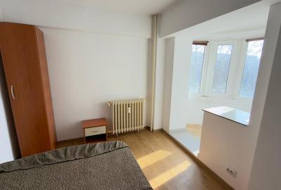 Apartament cu 3 camere decomandat, mobilat în Tei - 7