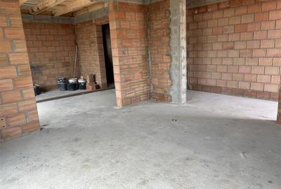 Casă individuală cu 4 camere cu Canalizare în Sânpetru - 7