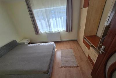 Apartament cu 2 camere semidecomandat, mobilat în Central - 3