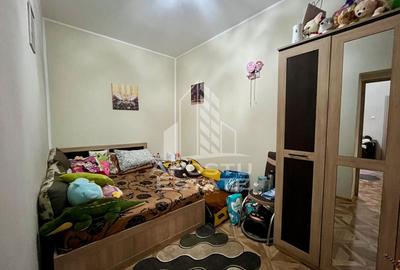 Apartament cu 2 camere nedecomandat, mobilat în Traian - 4