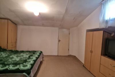 Eroii Revolutiei -  Casa  locuibila - teren 363 mp - deschidere 20.71 mp - P+1E - 6