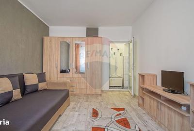 Garsonieră decomandată, mobilată în Central