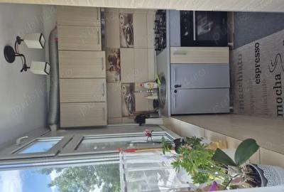 Apartament cu 2 camere transformat in 3 camere( bucataria mutata pe balcon) - 4