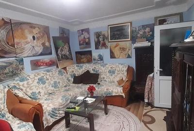 Apartament cu 4 camere decomandat în Inel II