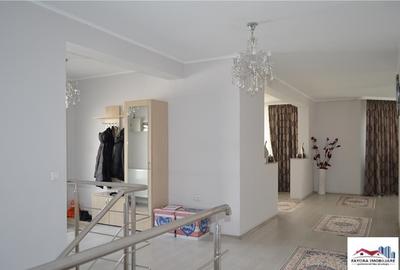 Casa Superba Mobilata si Utilata de in Nazna - 11