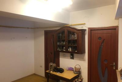 Garsonieră decomandată în Central - 1