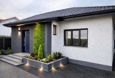 Casa de vanzare la intrare in Cumpana pe partea stanga - 1