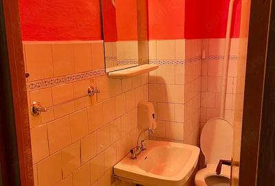 Apartament cu 3 camere semidecomandat în Dâmbovița - 2