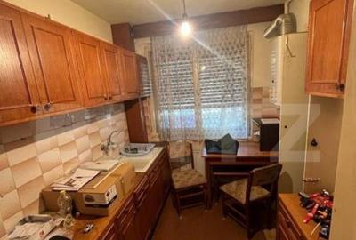 Apartament de vanzare , 70 mp , Zona Micro 14 - 2