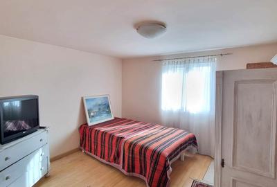 Casă cu 3 camere cu Teren 1523 Mp în Cărbunești - 7