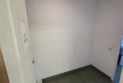 Spațiu comercial, de 32 mp, în Exterior Sud - 2