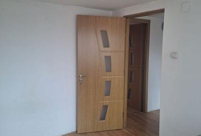 Casă cu 4 camere în Românești - 6