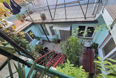 Casă cu 3 camere cu Canalizare în Central - 6