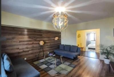 Piata Unirii,Metrou,et.4/8,DECOMANDAT,Amenajat,2 bai,2 balcoane,mobilat utilat - 2