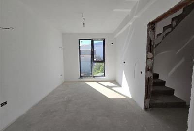 Duplex cu 5 camere cu Canalizare în Bucureștii Noi - 22