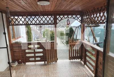 Casa la Padure cu 6 camere de vanzare - Curtea de Arges, zona Busaga - 2