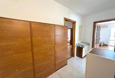 Apartament cu 3 camere decomandat în Dacia - 17