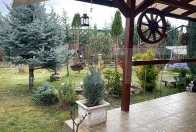 Casă cu 4 camere cu Teren 300 Mp în Central - 2