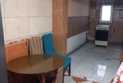 Casă cu 5 camere cu Teren 1000 Mp în Central - 9