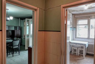 Apartament cu 3 camere decomandat în Gorjului - 1