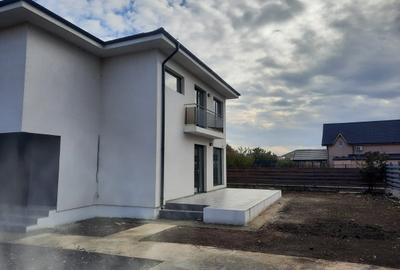 Casă cu Teren 500 Mp în Ciorogârla - 4