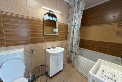 Apartament cu 3 camere decomandat în Vasile Aaron - 10