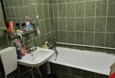 Vand apartament 3 camere central - 2