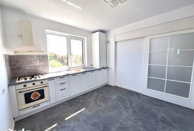 Casă cu 3 camere cu Teren 500 Mp în Căteasca - 5