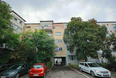 Apartament cu 2 camere de Vanzare, Etaj 1, zona Io?ia - 17