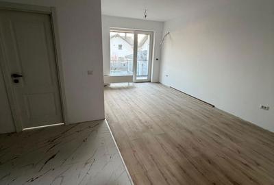 Apartament cu 2 camere decomandat în Central - 2