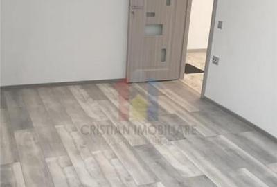 TOTUL NOU Finisaje Moderne 2 cam Parter confort 1 decomandat - 3