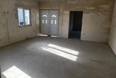 Lumina - Casa la sol 60mp 70000Euro - 9