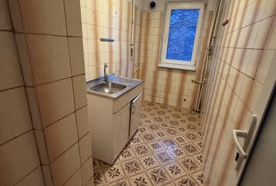 Apartament cu 3 camere semidecomandat în Tomis Nord - 6