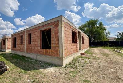 Duplex spațios cu 3 camere si toate utilitățile | Mosnita Noua | Lidl - 1