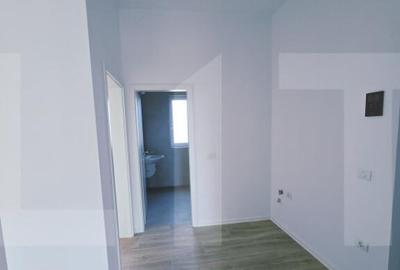 Spatiu, de vanzare, 77 mp, zona Torontalului - 2