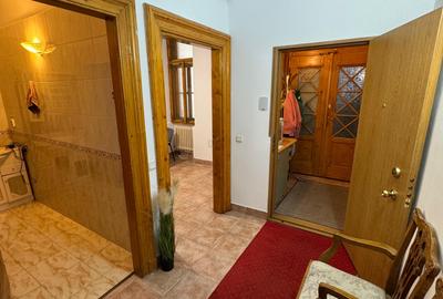 De inchiriat birou – Piata Victoriei - 4