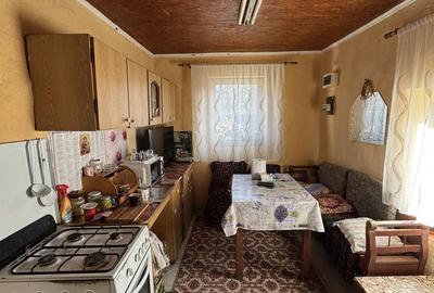 Casă cu 2 camere în Ateaș - 4