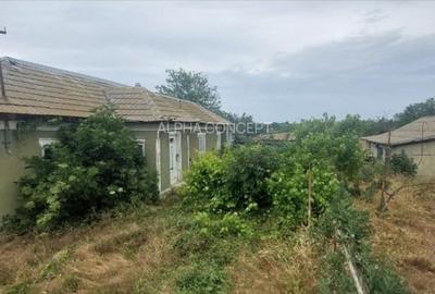 Corbu - Casa +teren 2100 mp/20-utilități - 2