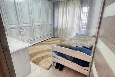 Apartament cu 3 camere decomandat în Mărăști