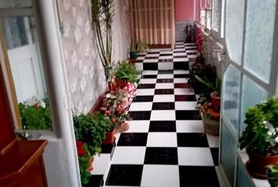 Duplex cu 5 camere cu Canalizare în Central - 6