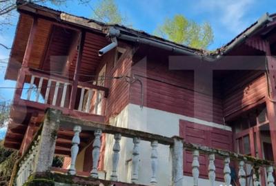 Casă cu 4 camere cu Teren 240 Mp în Central - 2