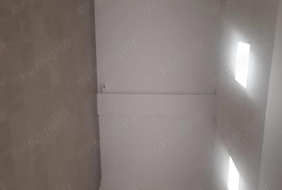 Spațiu comercial, de 880 mp, în Central