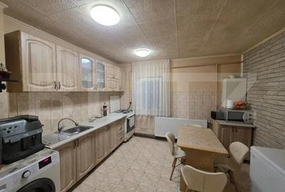 Apartament cu 2 camere semidecomandat în Micro 16 - 4