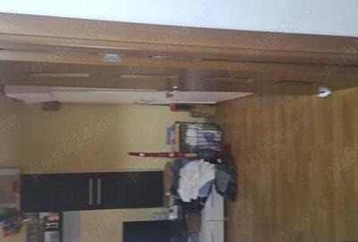 Inchiriez apartament cu 2 camere decomandat - 2