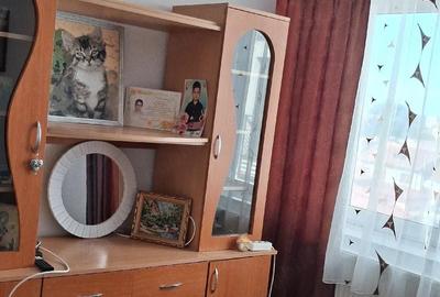 Apartament cu 2 camere semidecomandat în Casa de Cultură