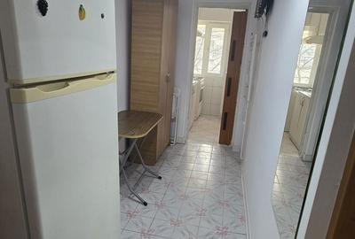 Garsonieră decomandată în Central - 8